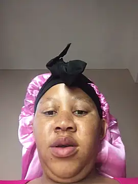 Yellowriider online show from November 14, 2025, 8:51 am