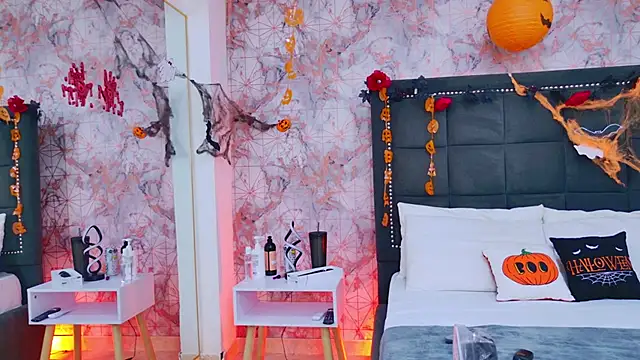 Snapshot of Angelique_Angell chatting on November 2, 2025, 7:41 pm Angelique Angell online show from November 2, 2025, 7:41 pm