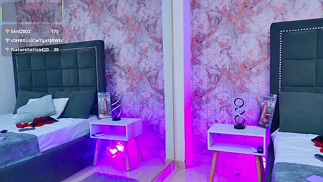 Snapshot of Angelique_Angell chatting on October 2, 2025, 8:45 pm Angelique Angell online show from October 2, 2025, 8:45 pm