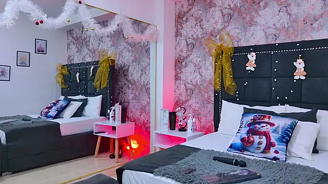 Snapshot of Angelique_Angell chatting on November 29, 2025, 7:47 pm Angelique Angell online show from November 29, 2025, 7:47 pm