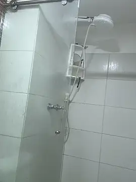 AlissonPeach01 online show from October 9, 2025, 4:18 pm