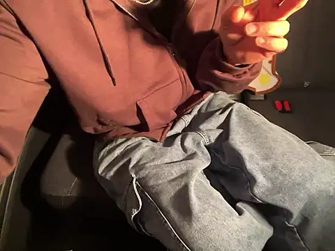 CAMEL1913 online show from January 10, 2026, 5:52 pm