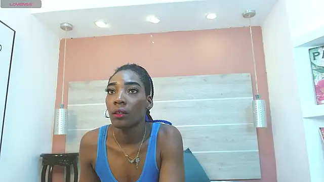 Snapshot of AlexandraCambell chatting on April 25, 2026, 8:28 am AlexandraCambell online show from April 25, 2026, 8:28 am