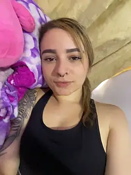 karla-thomsom10 online show from March 31, 2026, 7:49 pm