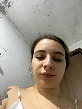 karla-thomsom10 online show from November 23, 2025, 3:38 am