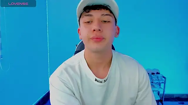 Snapshot of Casper___kyy chatting on September 30, 2025, 6:36 pm Casper kyy online show from September 30, 2025, 6:36 pm