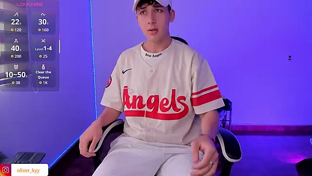 Casper   kyy online show from February 15, 2026, 6:07 pm