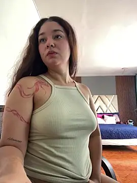 lana rousse01 online show from February 21, 2026, 1:35 pm