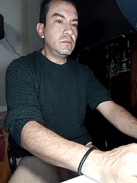 Blackaxes online show from December 3, 2025, 5:19 am