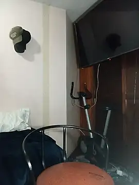 Blackaxes online show from March 25, 2026, 3:50 am