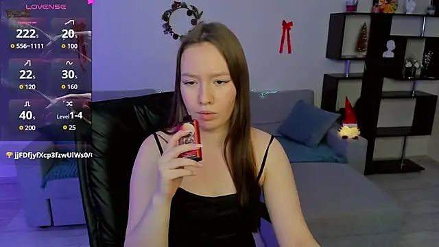 DaniCutie online show from December 16, 2025, 11:36 am