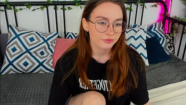 LanaAirlie online show from January 18, 2026, 11:35 am