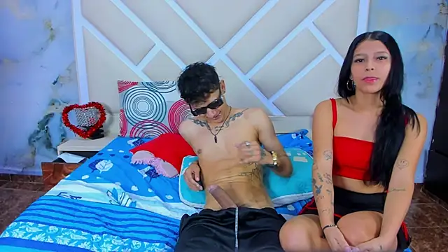 Innocent Looks online show from December 19, 2025, 6:21 pm