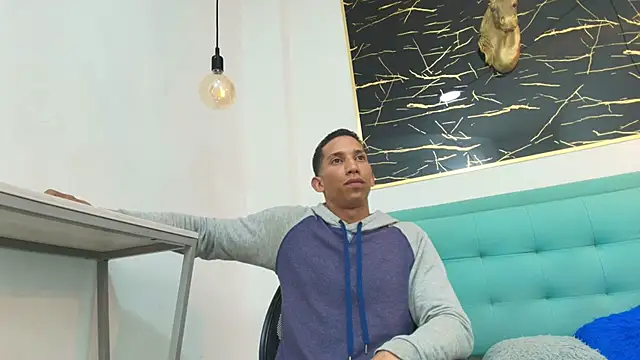 Jeanpaul47 online show from September 25, 2025, 4:07 am