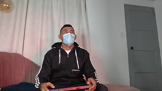 Morganandmegan online show from September 10, 2025, 11:09 am