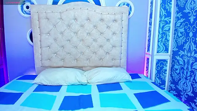 Snapshot of mishell_lovely chatting on February 4, 2026, 11:49 am mishell lovely online show from February 4, 2026, 11:49 am