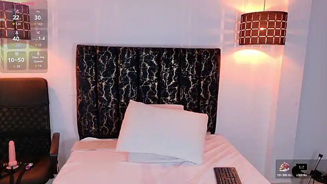 evvaa moon69 online show from April 9, 2026, 12:44 pm