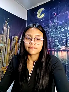 SofieLove 01 online show from February 26, 2026, 7:41 am