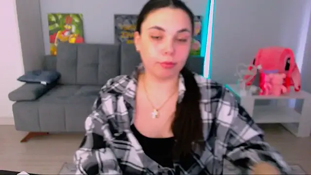 Snapshot of queenofthesense_ chatting on February 7, 2026, 8:11 am queenofthesense online show from February 7, 2026, 8:11 am