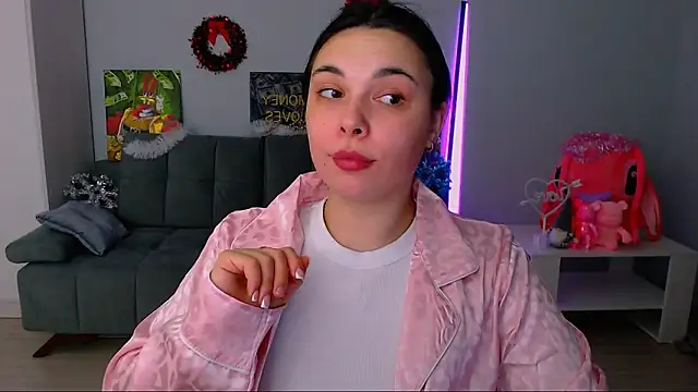 Snapshot of queenofthesense_ chatting on January 11, 2026, 12:23 pm queenofthesense online show from January 11, 2026, 12:23 pm