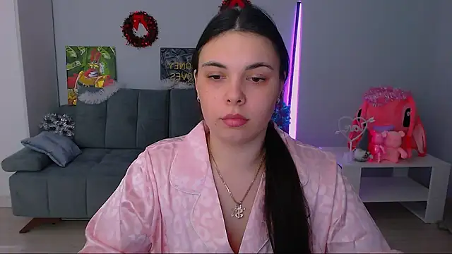 Snapshot of queenofthesense_ chatting on January 13, 2026, 9:57 am queenofthesense online show from January 13, 2026, 9:57 am