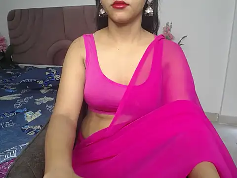 Snapshot of Hot_Queen2 chatting on September 27, 2025, 7:03 am Hot Queen2 online show from September 27, 2025, 7:03 am