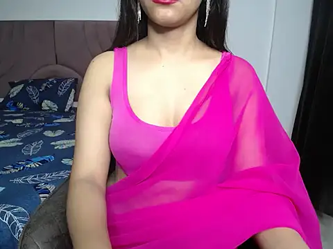 Snapshot of Hot_Queen2 chatting on October 5, 2025, 3:58 pm Hot Queen2 online show from October 5, 2025, 3:58 pm