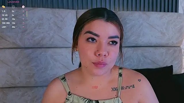 leilapons online show from April 19, 2026, 6:21 pm