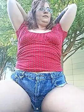 goddessdelphia online show from April 16, 2026, 9:39 pm