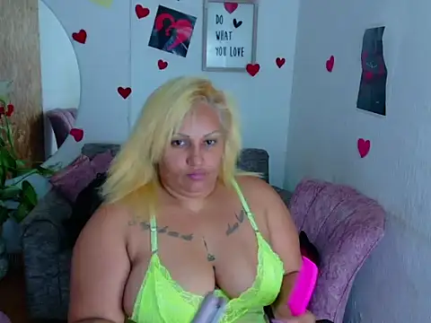 laleska montenegro online show from February 12, 2026, 7:08 am