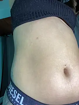 Snapshot of EVAH_LEE_ chatting on February 26, 2026, 3:39 am EVAH LEE online show from February 26, 2026, 3:39 am