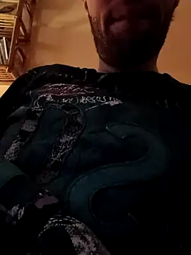 alexpo27 online show from February 24, 2026, 4:02 am