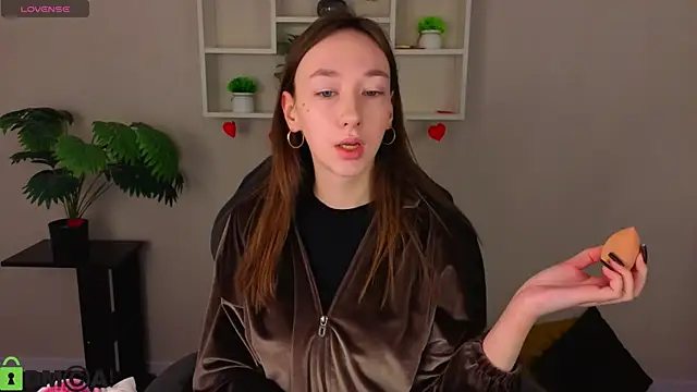 Snapshot of Miche1le_Allenne chatting on February 16, 2026, 12:53 am Miche1le Allenne online show from February 16, 2026, 12:53 am