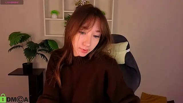 Miche1le Allenne online show from April 20, 2026, 12:57 am