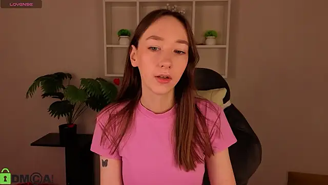 Snapshot of Miche1le_Allenne chatting on February 9, 2026, 1:03 am Miche1le Allenne online show from February 9, 2026, 1:03 am