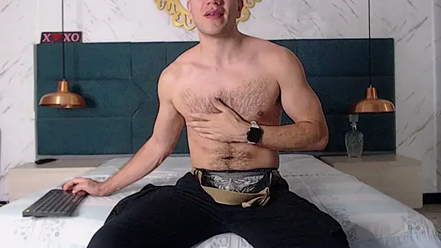 Snapshot of shule7 chatting on November 4, 2025, 1:04 pm shule7 online show from November 4, 2025, 1:04 pm