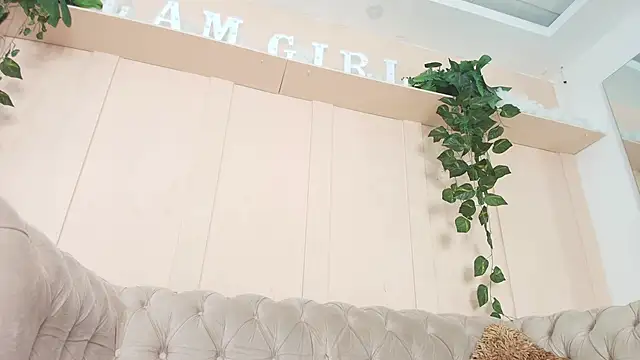 Snapshot of lorena_rubio chatting on September 24, 2025, 12:11 pm lorena rubio online show from September 24, 2025, 12:11 pm