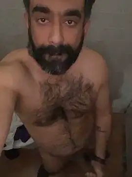 Snapshot of Jakericky5 chatting on November 17, 2025, 8:40 am Jakericky5 online show from November 17, 2025, 8:40 am