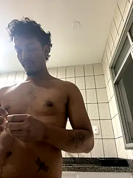 Snapshot of BAGHEERAPGG chatting on October 13, 2025, 1:07 am BAGHEERAPGG online show from October 13, 2025, 1:07 am