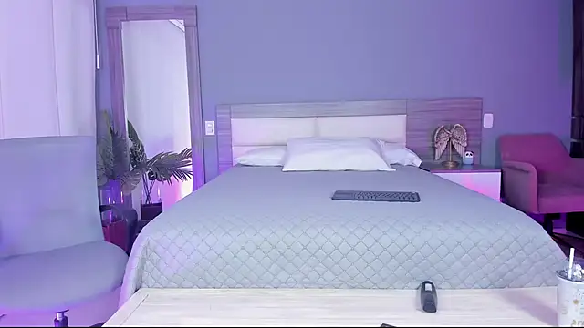 Snapshot of Alaiaguerra chatting on September 21, 2025, 2:11 pm Alaiaguerra online show from September 21, 2025, 2:11 pm