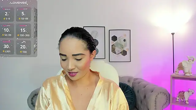 Snapshot of Sharon_breezee chatting on October 3, 2025, 3:41 am Sharon breezee online show from October 3, 2025, 3:41 am