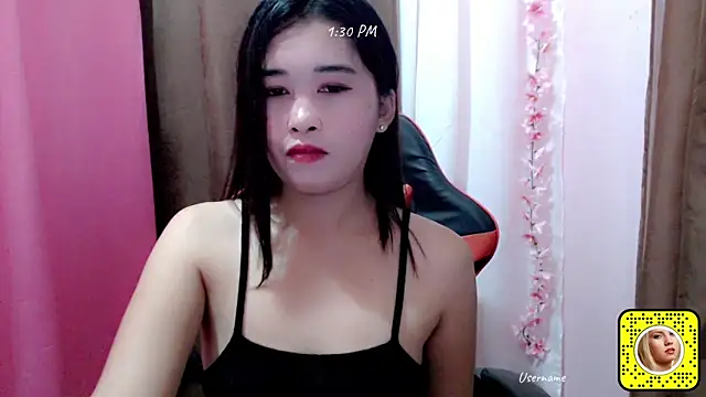 Snapshot of lynfilpina chatting on October 11, 2025, 5:30 am lynfilpina online show from October 11, 2025, 5:30 am