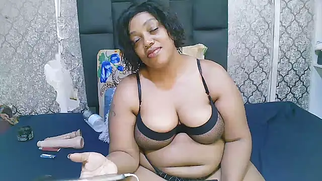 SexyKiarah online show from December 20, 2025, 10:34 pm