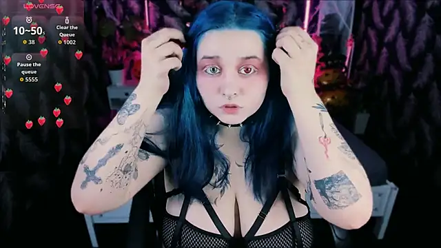 Mira Fyre online show from October 25, 2025, 7:58 pm