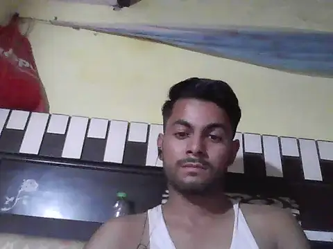 Snapshot of ursdreamperson chatting on October 20, 2025, 6:37 am ursdreamperson online show from October 20, 2025, 6:37 am