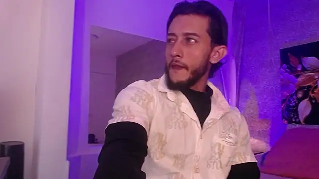 jonas conor online show from December 5, 2025, 7:45 pm