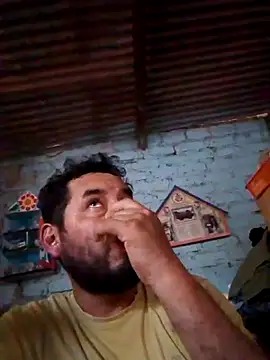 Lujor online show from April 3, 2026, 8:59 pm