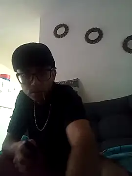 Snapshot of Jaleale33 chatting on September 24, 2025, 7:42 pm Jaleale33 online show from September 24, 2025, 7:42 pm