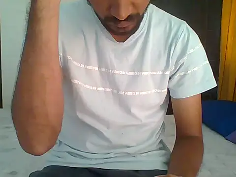 Snapshot of Naughty_Boy_Telugu chatting on September 30, 2025, 9:37 am Naughty Boy Telugu online show from September 30, 2025, 9:37 am