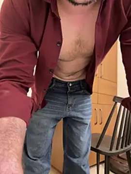 FitNhot sam online show from April 8, 2026, 2:40 pm